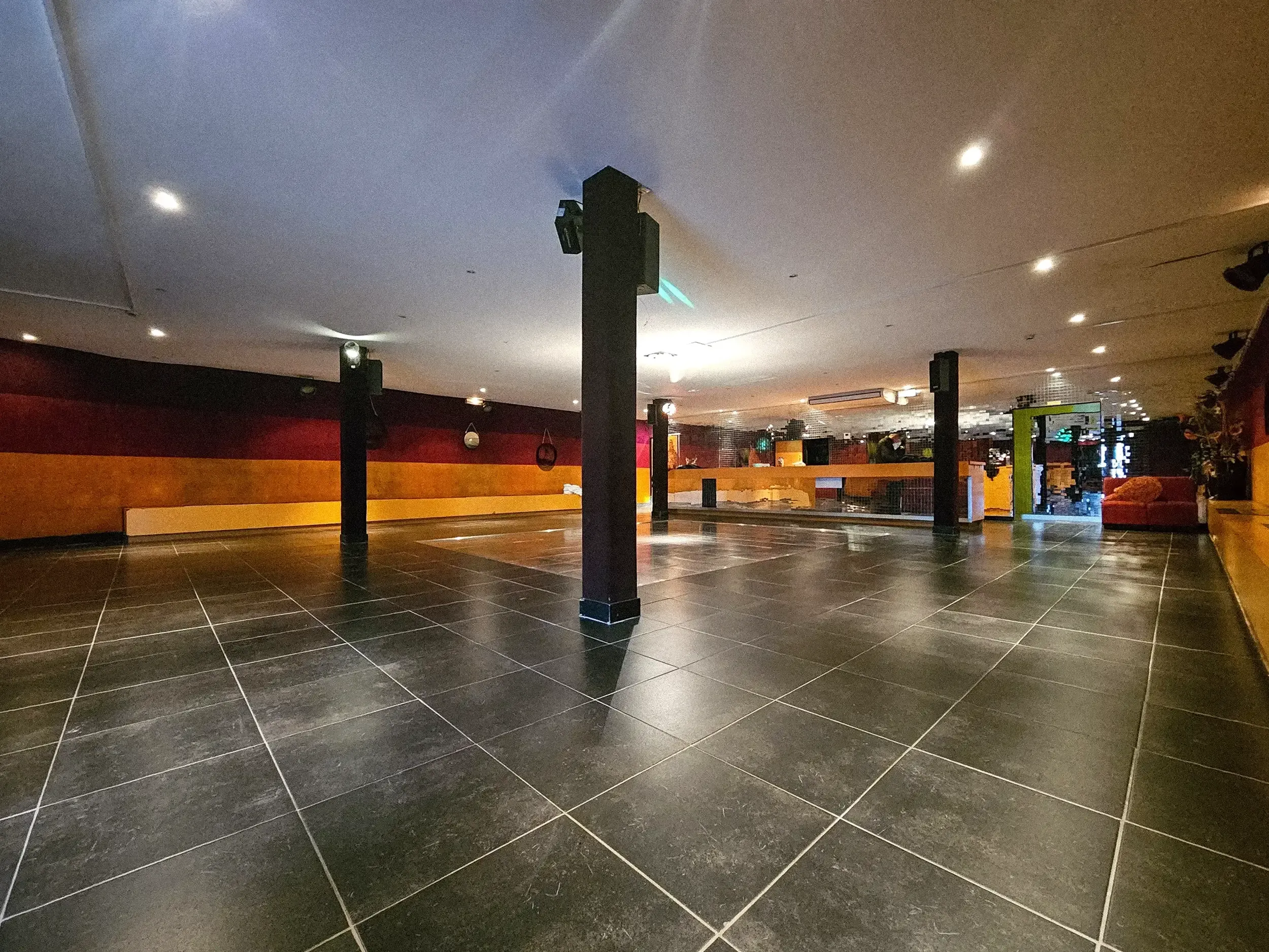 Le Carré 23 - Espace feutré pour anniversaires et séminaires à Tourcoing